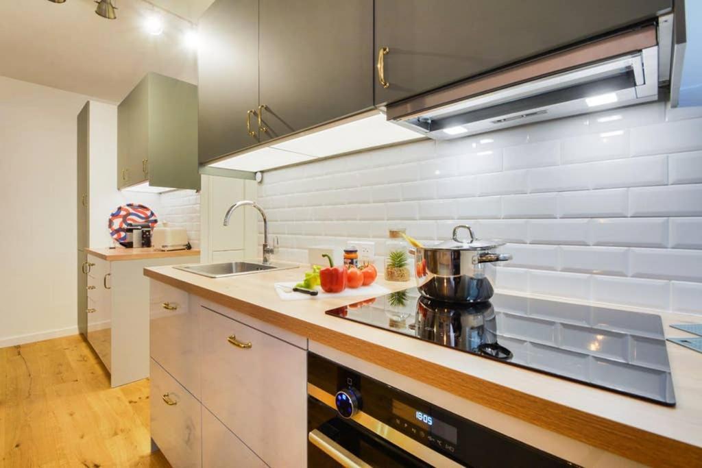 Luxueux Duplex 6 - 8Pers - Full Equipped - Republique Apartment Paris Exterior photo